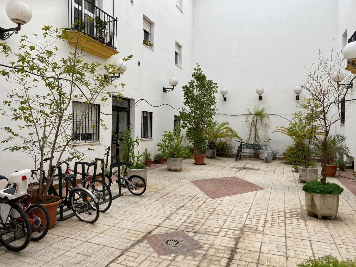 Hispalis Santa Angela Seville Luaran gambar